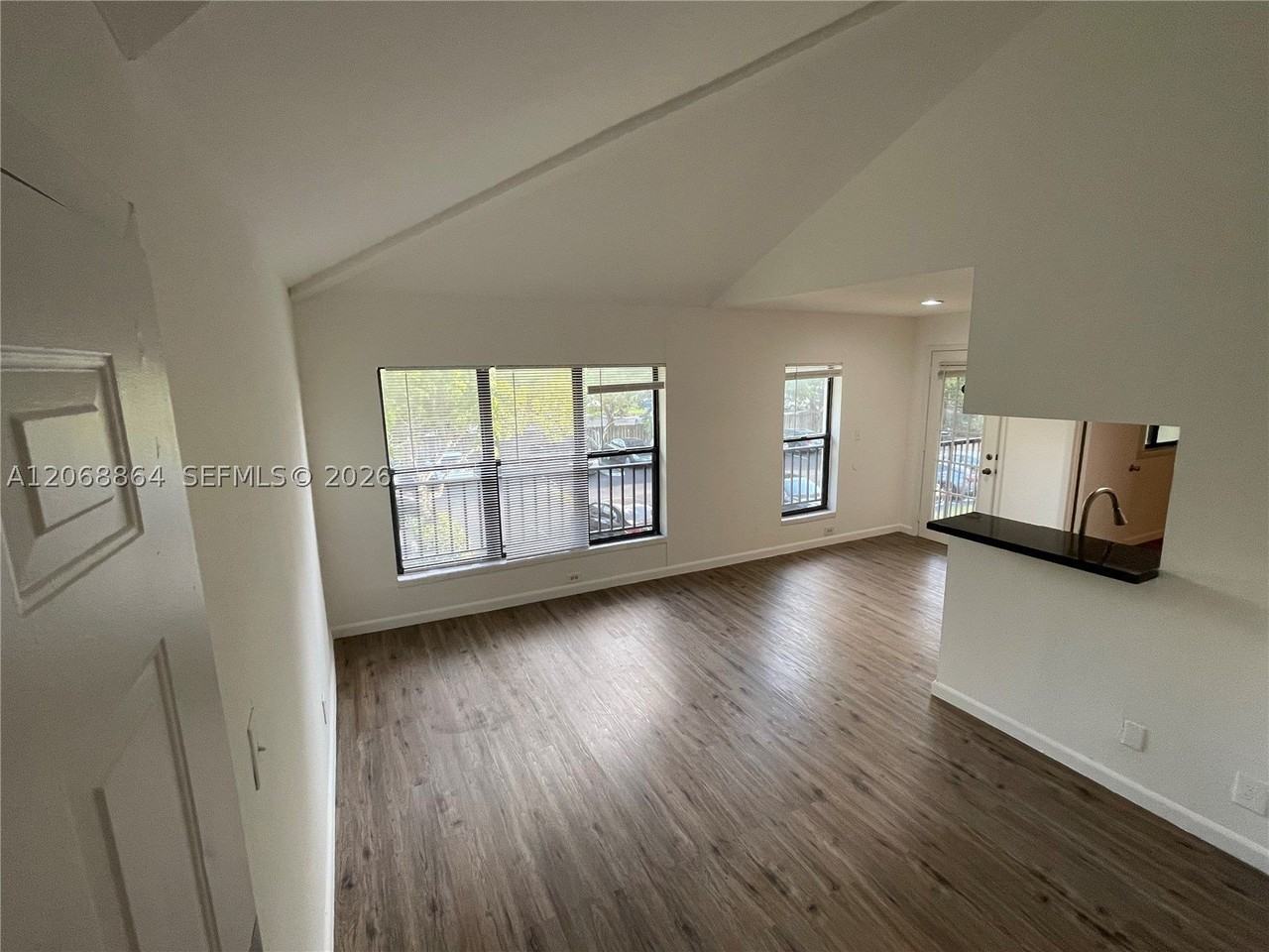 8739 Nw 39th St #8739 - Photo 2 of 31