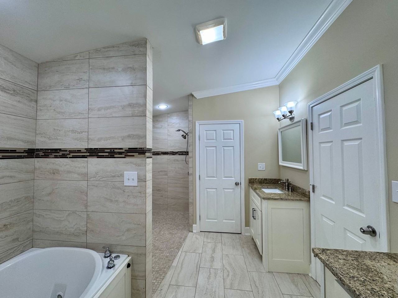 169 Gaines Rd Ne - Photo 7 of 9