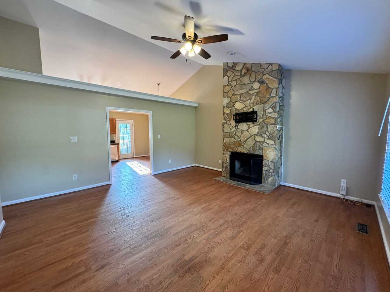 155 Lorraine Dr - Photo 3 of 17