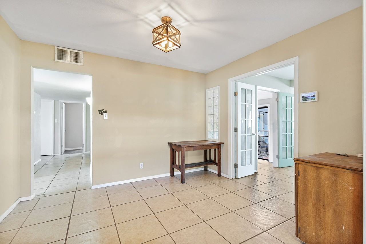 1801 Corte Del Ranchero - Photo 5 of 34