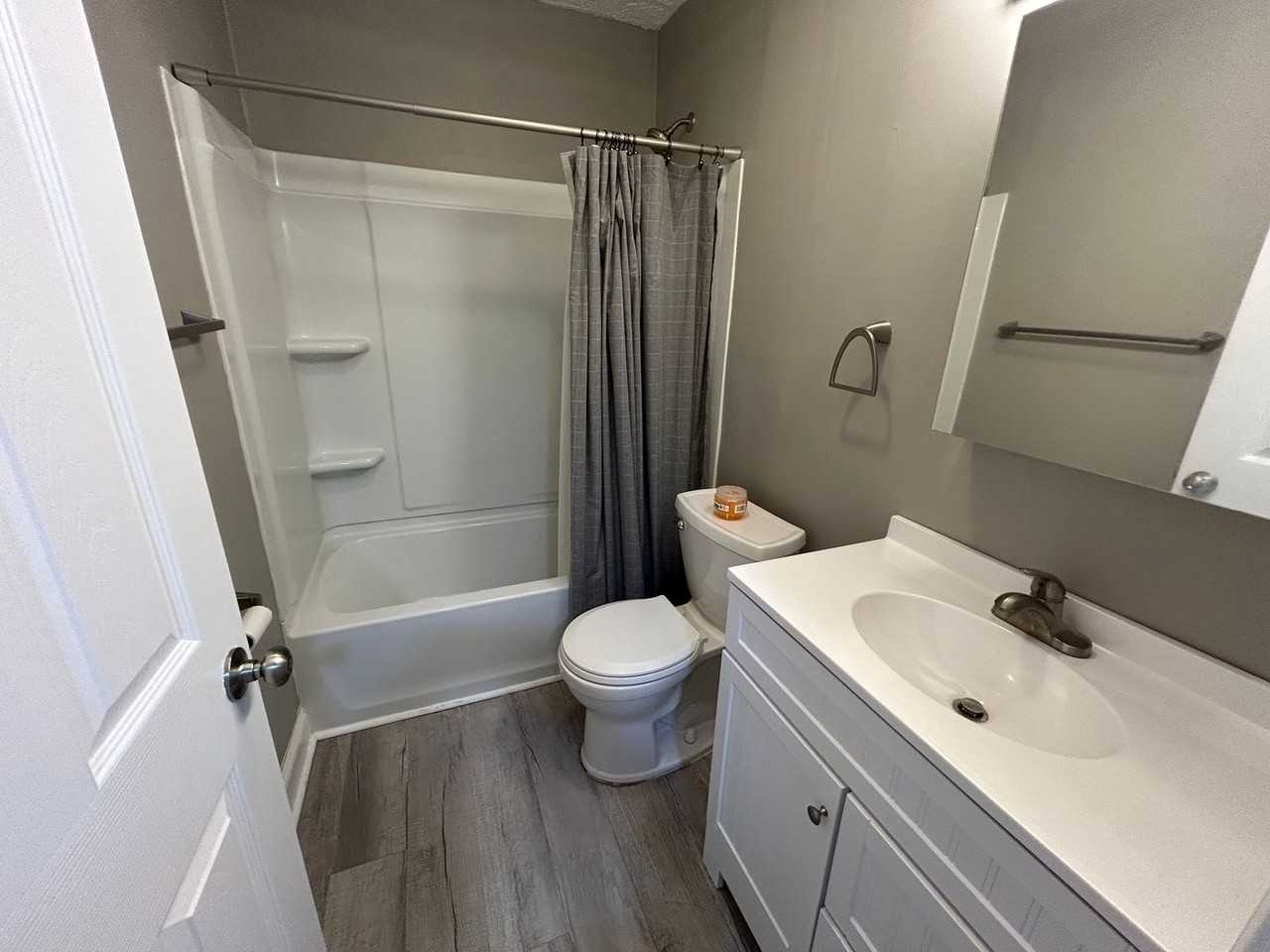 422 Sequoyah Dr - Photo 6 of 10