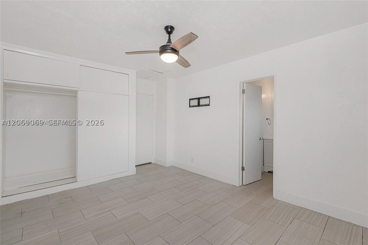2901 Polk St #10 - Photo 5 of 8