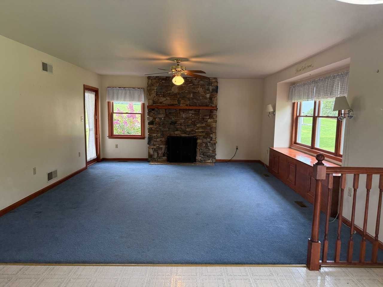 1695 Louser Rd - Photo 4 of 43