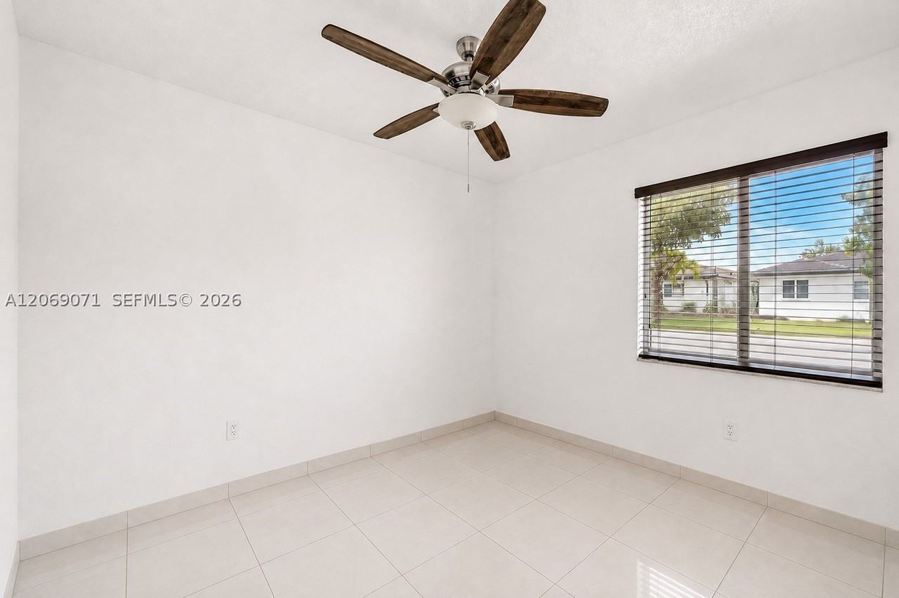 7256 W 34th Ln #7256 - Photo 6 of 9