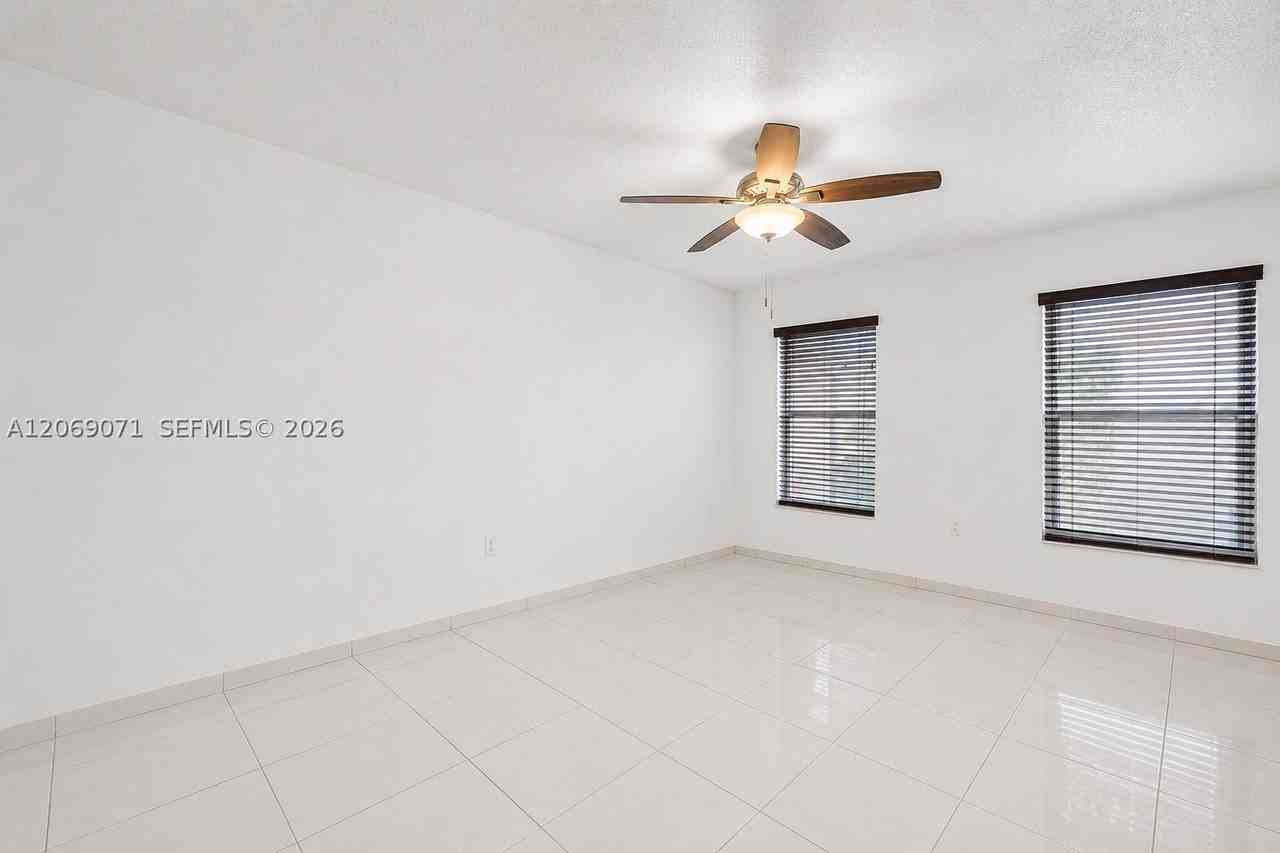 7256 W 34th Ln #7256 - Photo 7 of 9