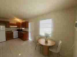 featured image of 2228 Grant St #4