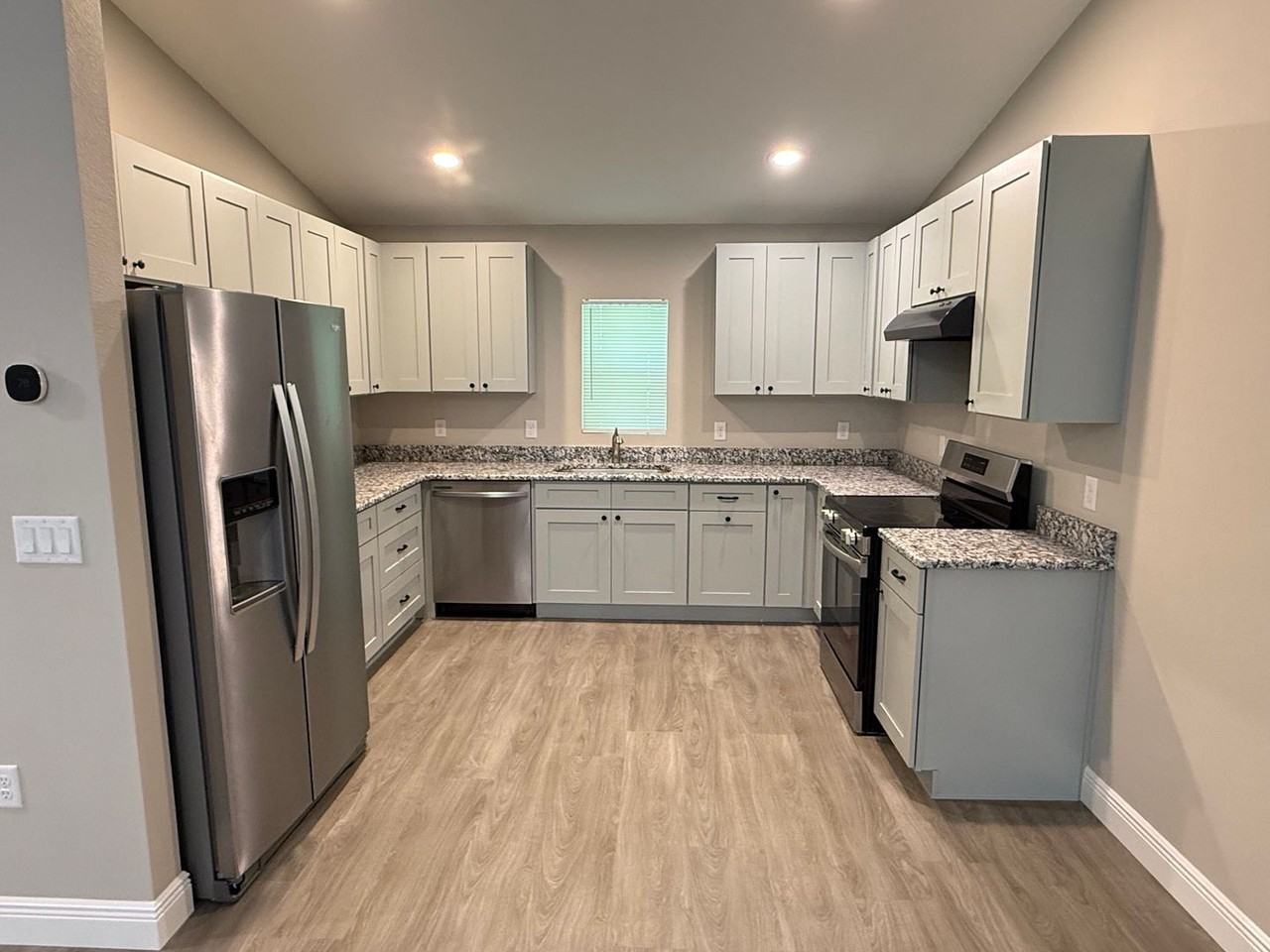 2108 South St - Photo 5 of 20