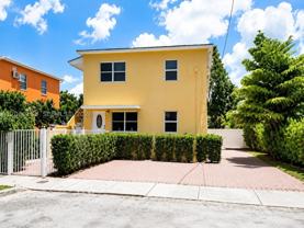 985 Sw 10th St #2 - Photo 1 of 1