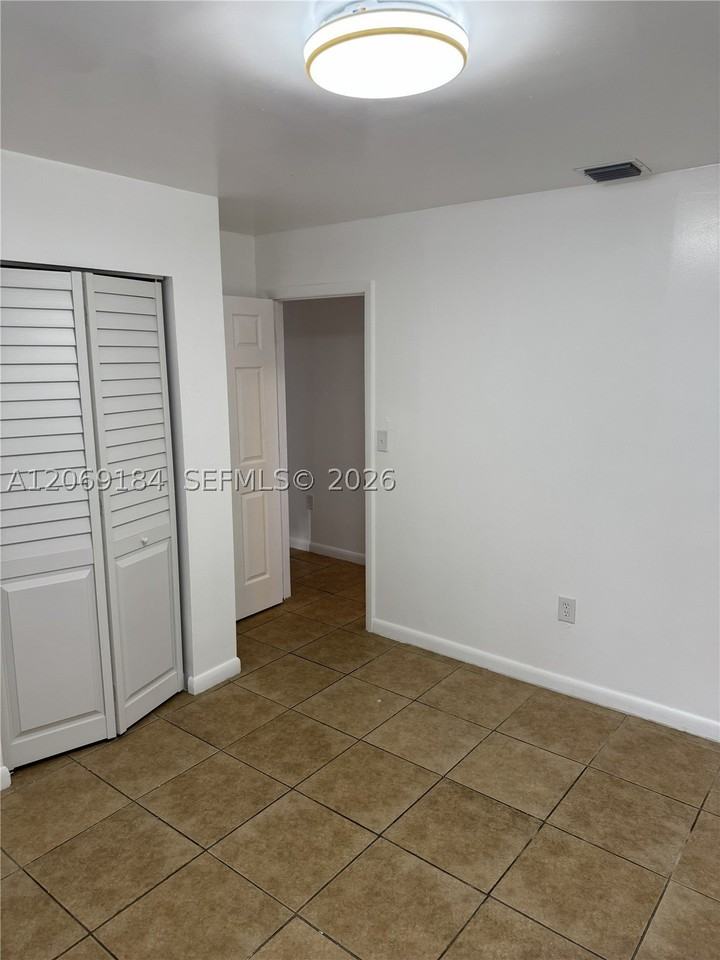 12040 Sw 214th Ter #2 - Photo 4 of 14