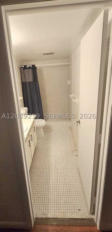 4168 Inverrary Dr #112 - Photo 7 of 12