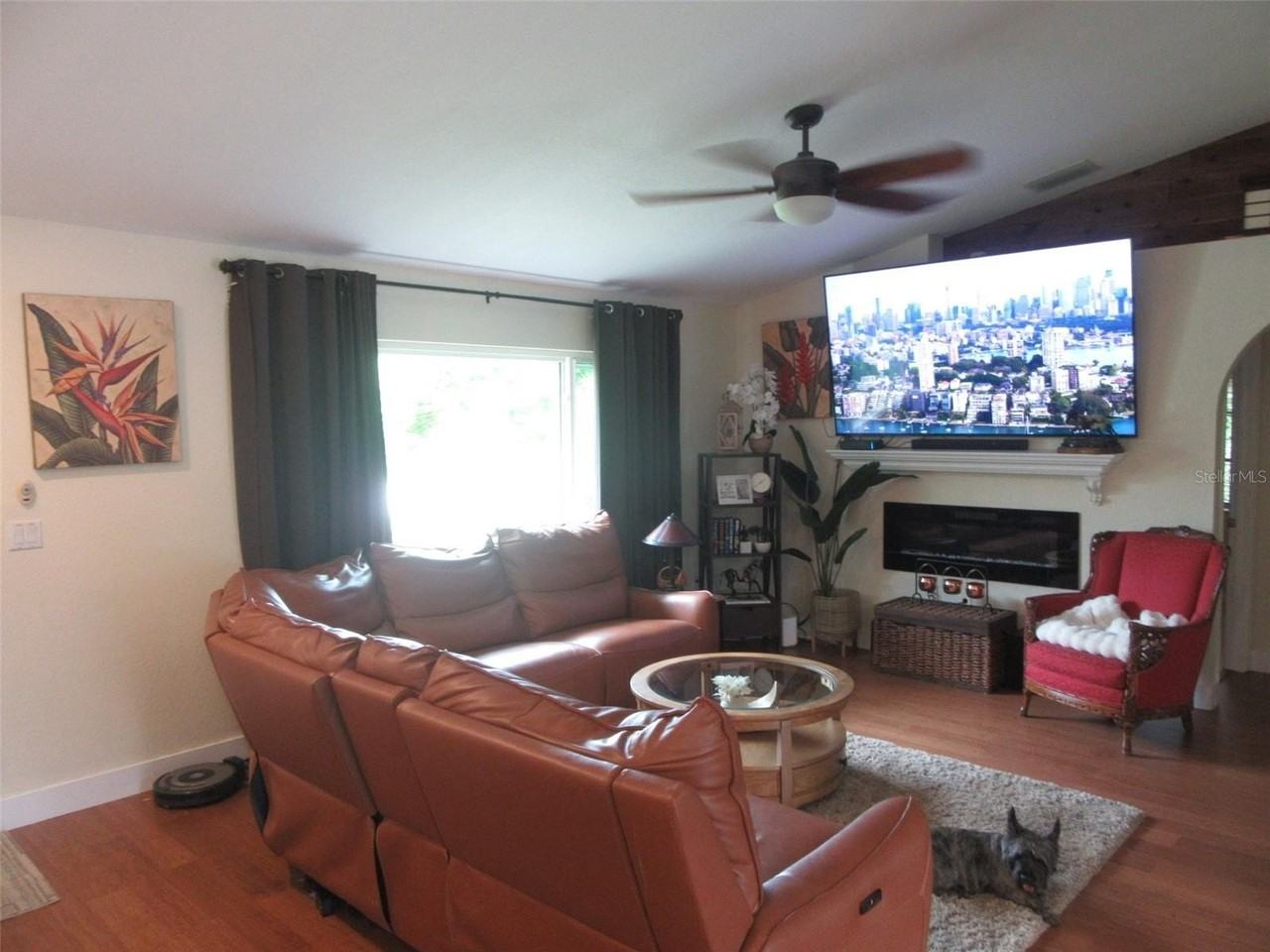 4059 Michel Tree St - Photo 3 of 33