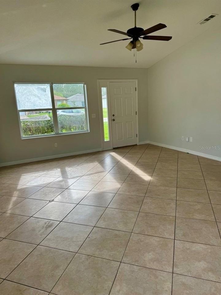 26 Rybar Ln - Photo 3 of 12