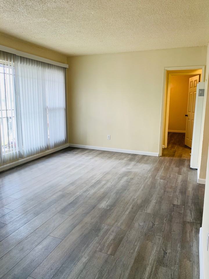 770 West 90th Street #4 - Photo 6 of 13