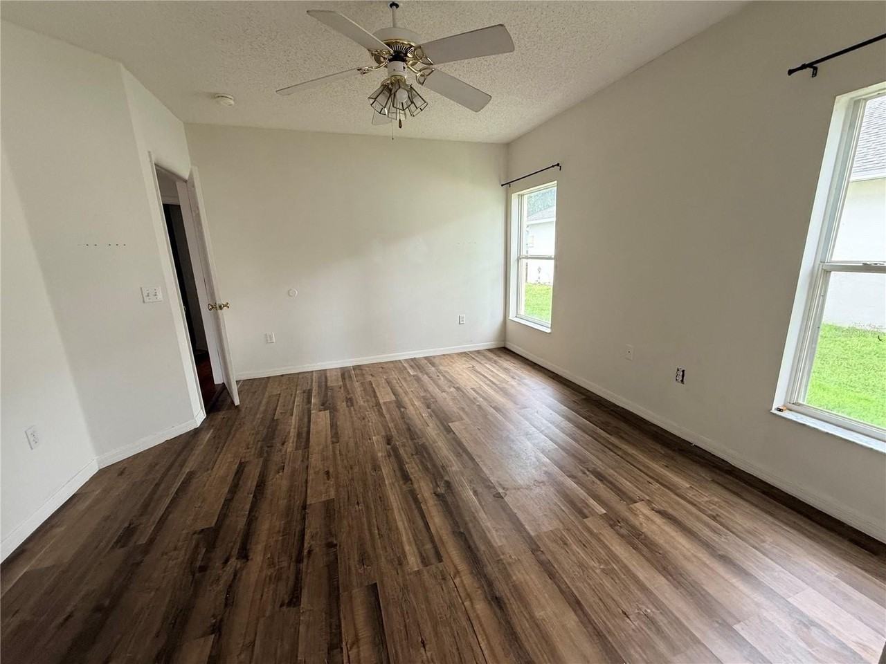2918 Blooming Alamanda Loop - Photo 6 of 23