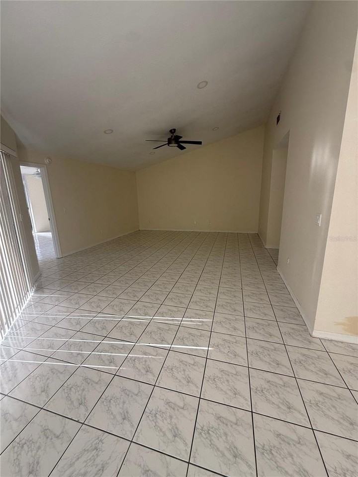 8102 S Ibiza Ct - Photo 7 of 20