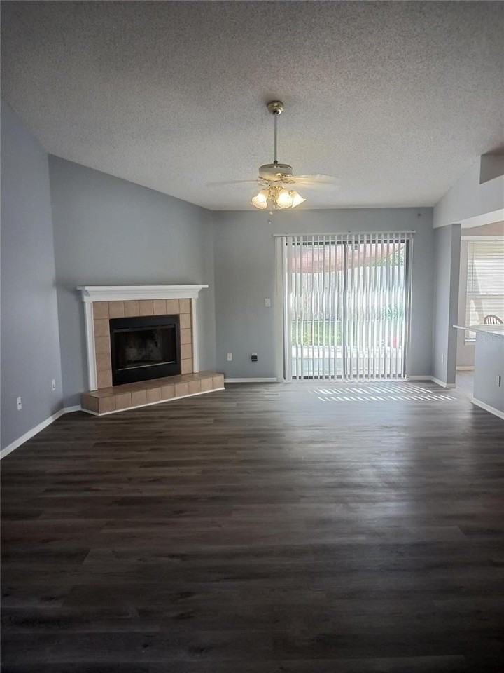 7706 Covedale Dr - Photo 4 of 22