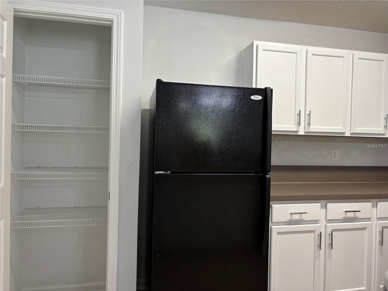 575 Oakleaf Plantation Pkwy #515 - Photo 6 of 30