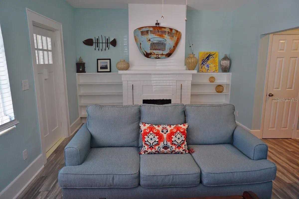 601 N Osceola Ave - Photo 5 of 10