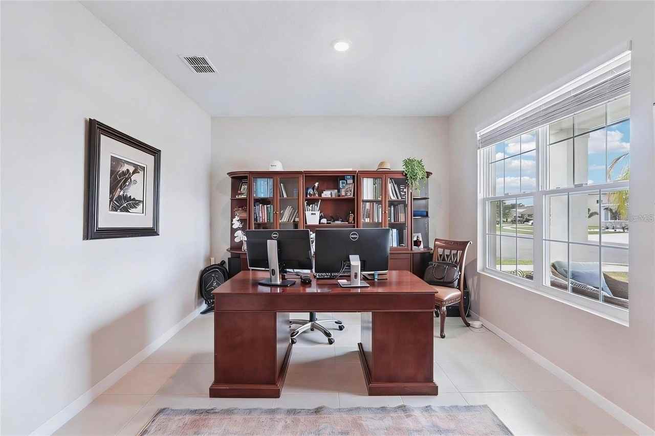 13055 Willow Grove Dr - Photo 4 of 37