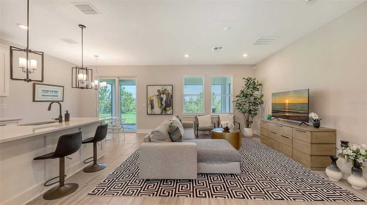 491 Daylily Blvd - Photo 4 of 50