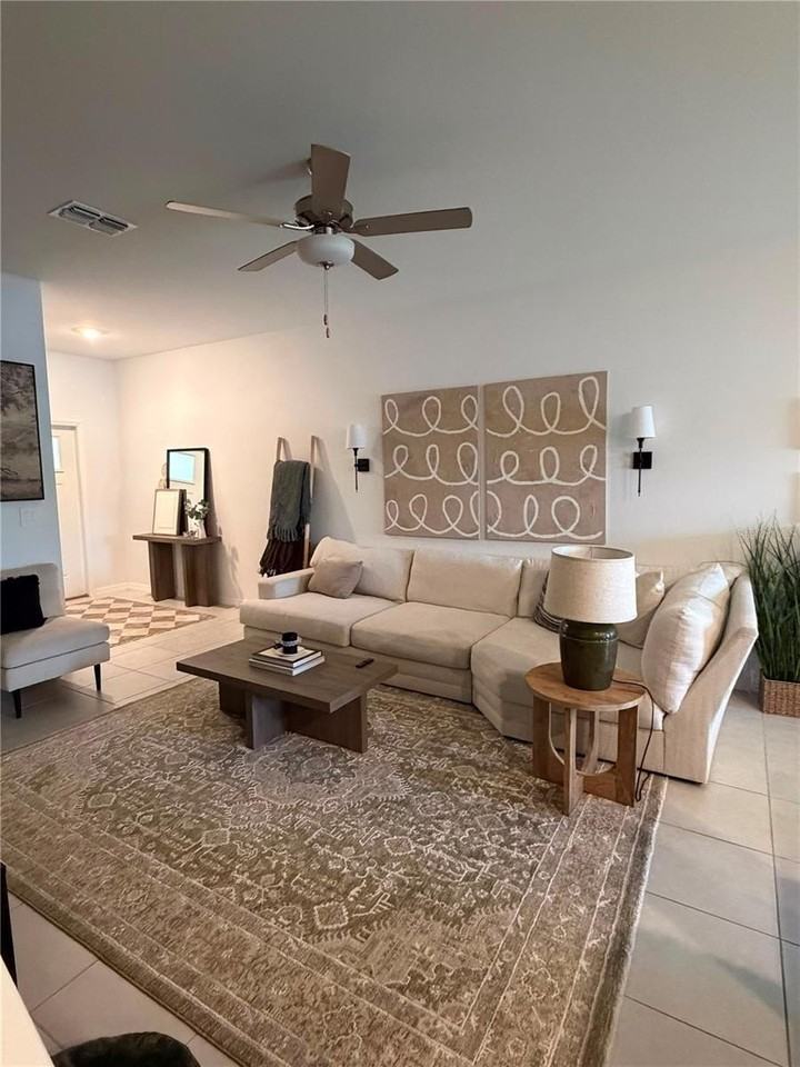 21161 Threadfin Way - Photo 5 of 25