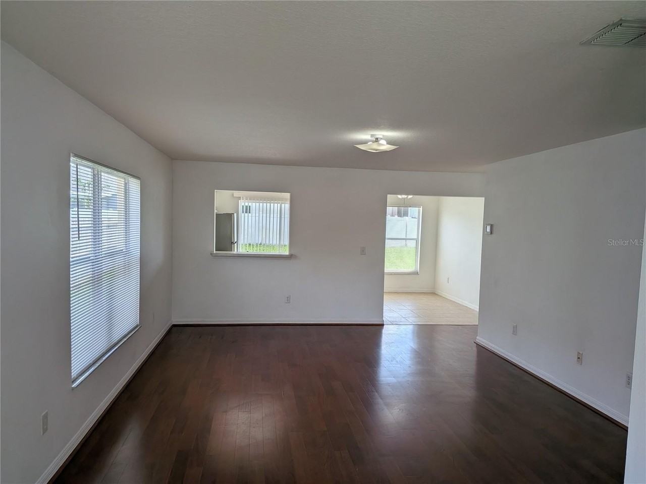 24606 Victoria Wood Ct - Photo 3 of 26