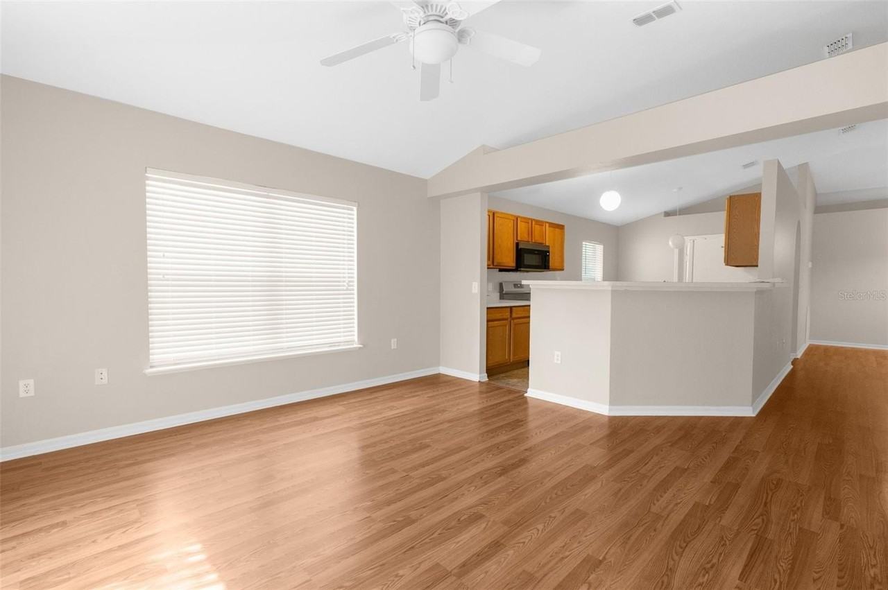 3220 Bellericay Ln - Photo 6 of 25