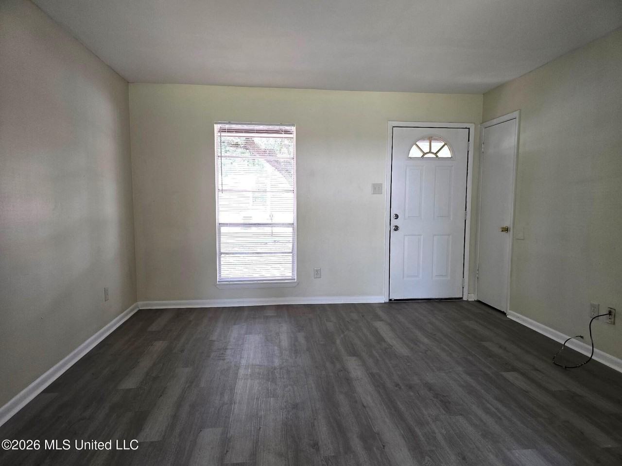 2605 Samuel St - Photo 2 of 13
