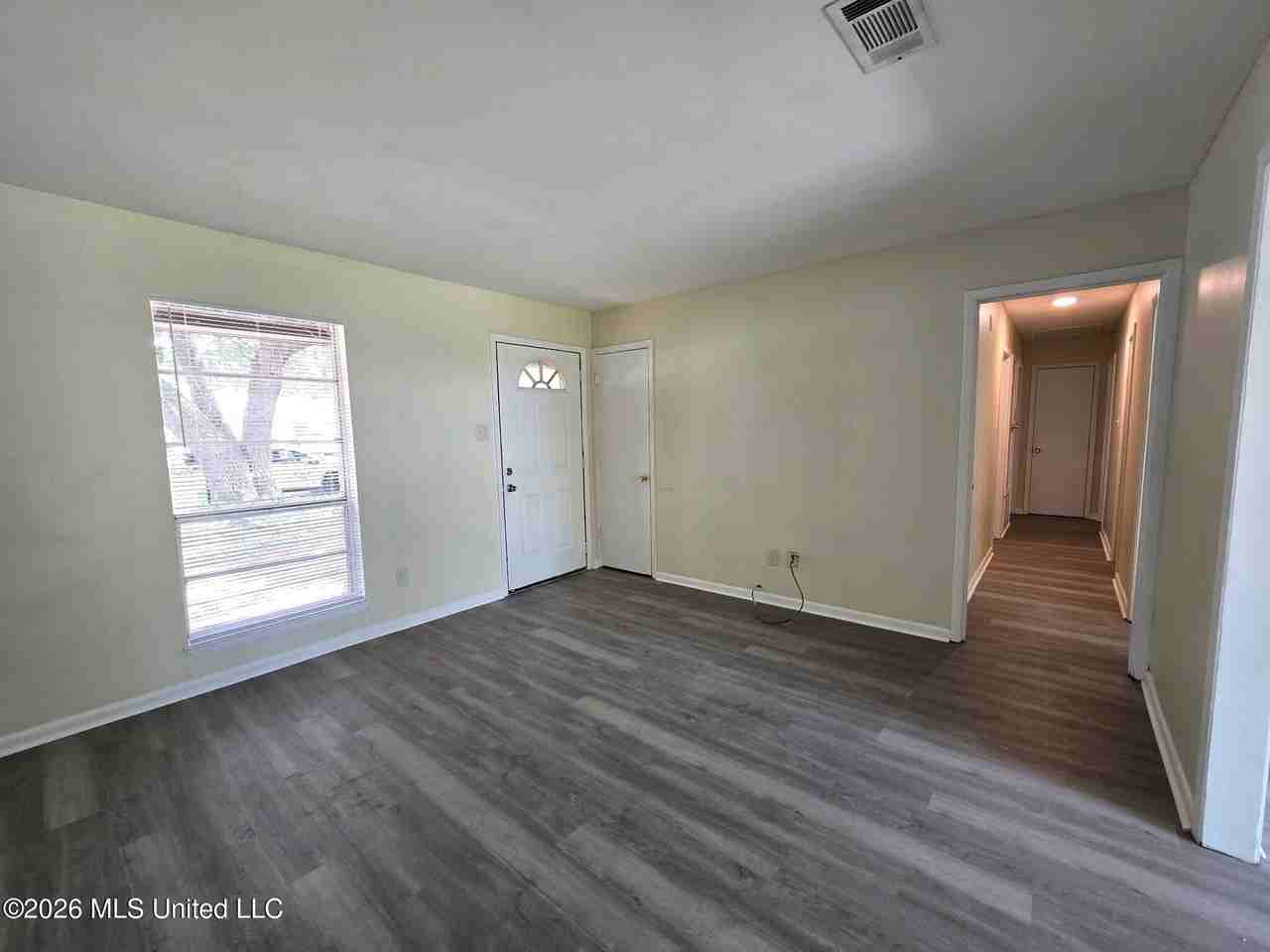 2605 Samuel St - Photo 3 of 13