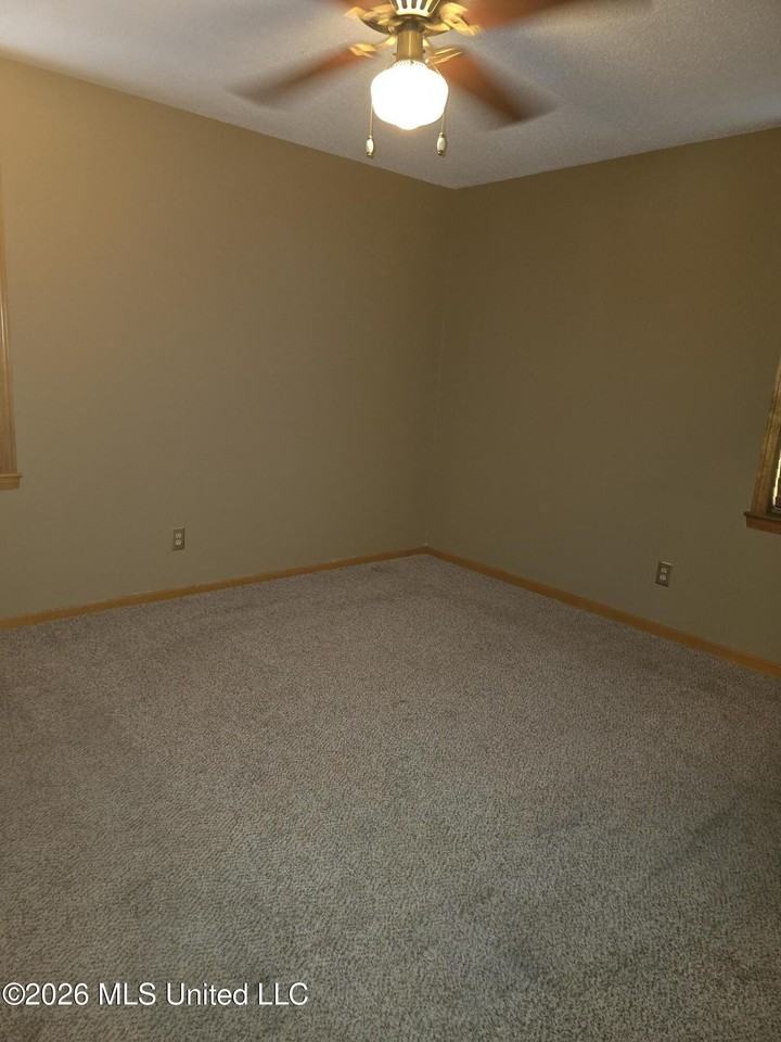 8209 Claiborne Dr - Photo 4 of 14