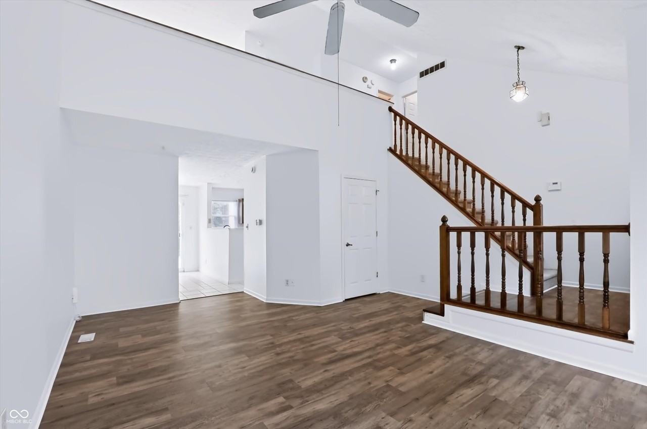 7733 Park North Lake Drive - Photo 6 of 39