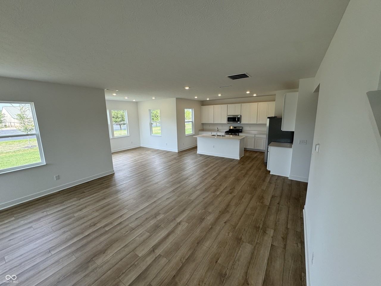 1124 Tansley Lane - Photo 4 of 22