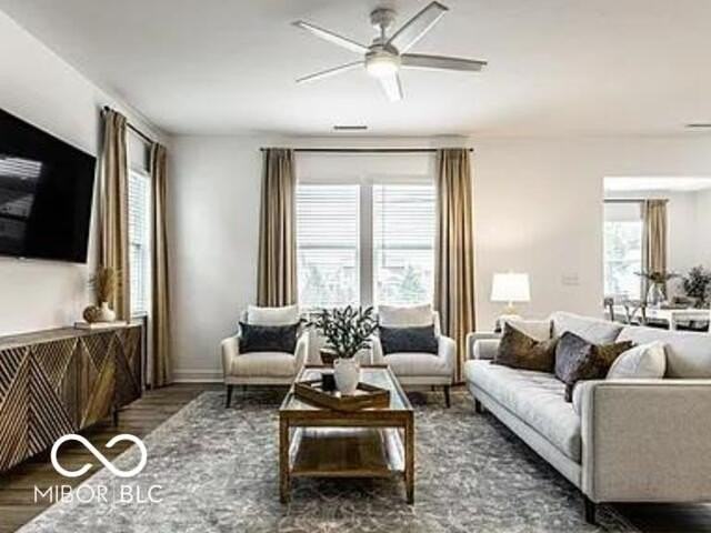 6276 Cypress Court - Photo 4 of 28