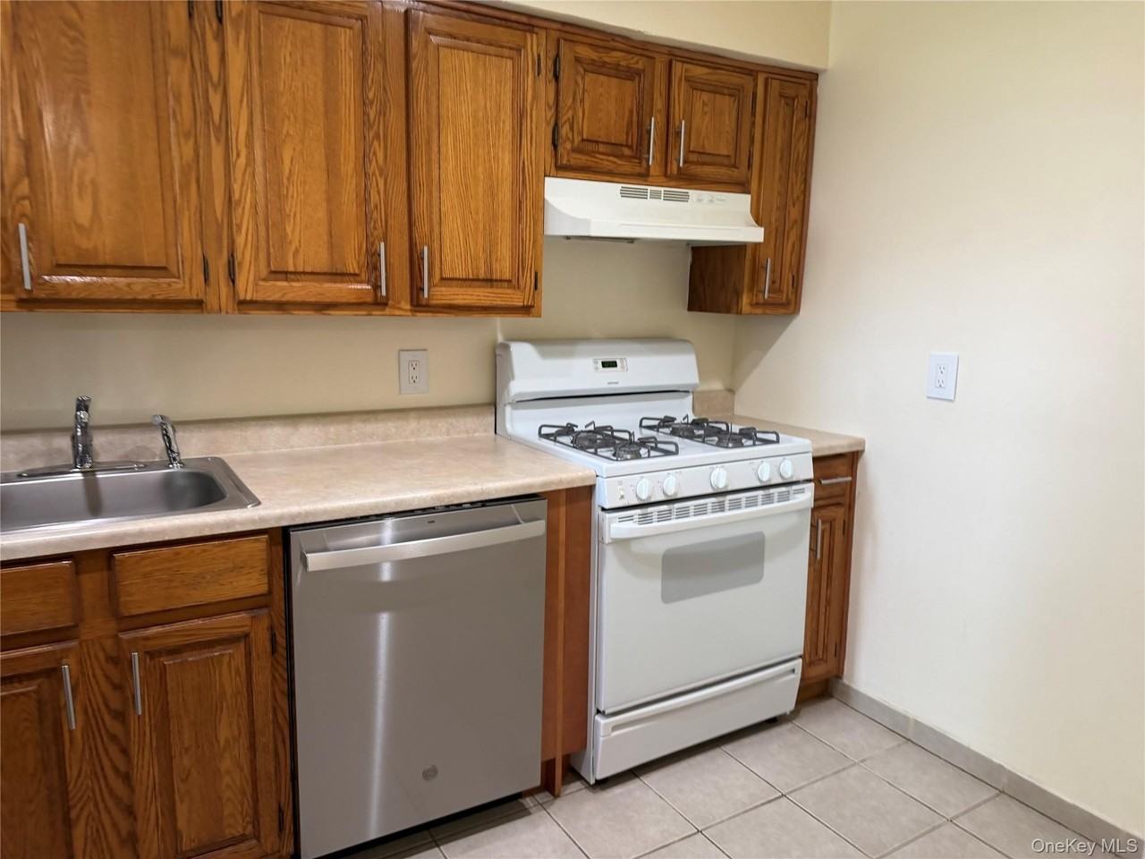 130 S Park Ave #1DD - Photo 4 of 12
