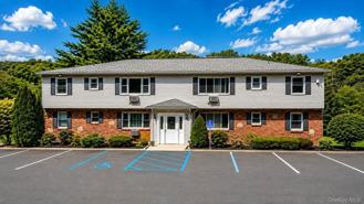 201 Ludingtonville Rd #1A - Photo 1 of 1