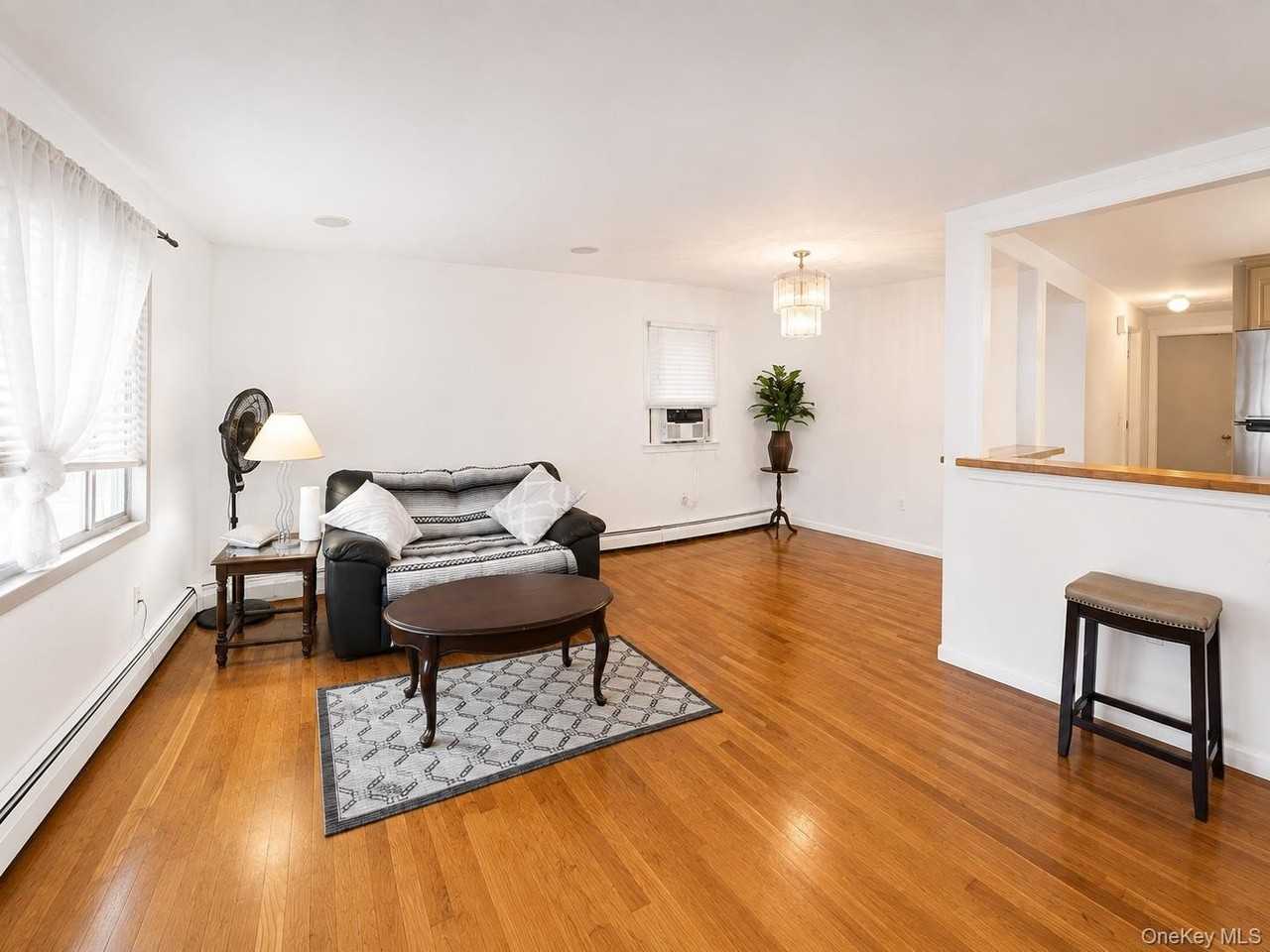 100 Lee Ave #2ndFL - Photo 3 of 25