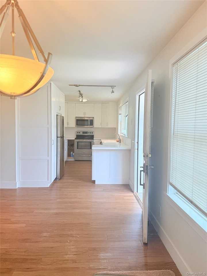 61A Chichester Ave - Photo 3 of 12