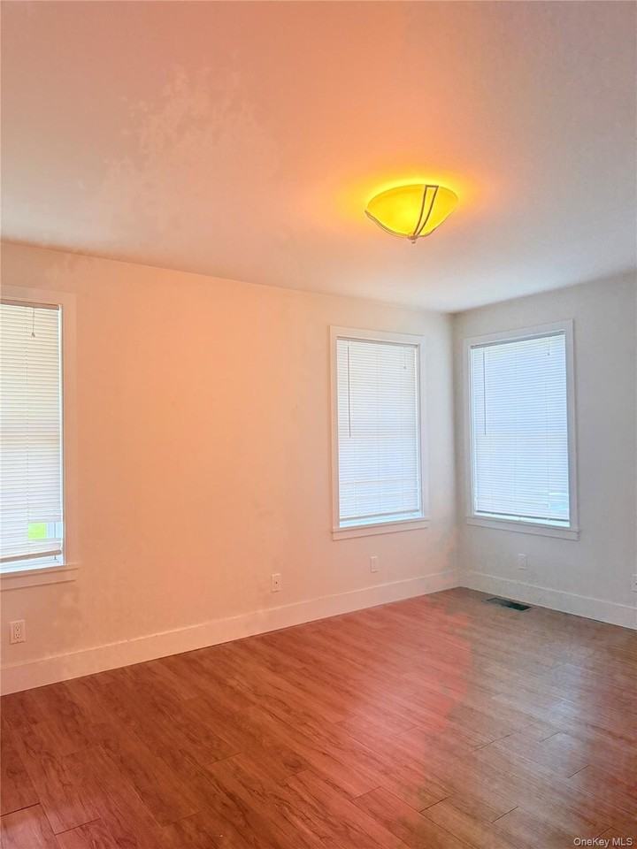 61A Chichester Ave - Photo 7 of 12