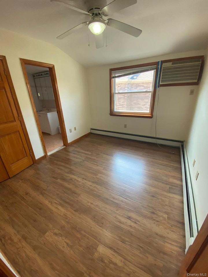 23930 87th Ave #2FL - Photo 5 of 10