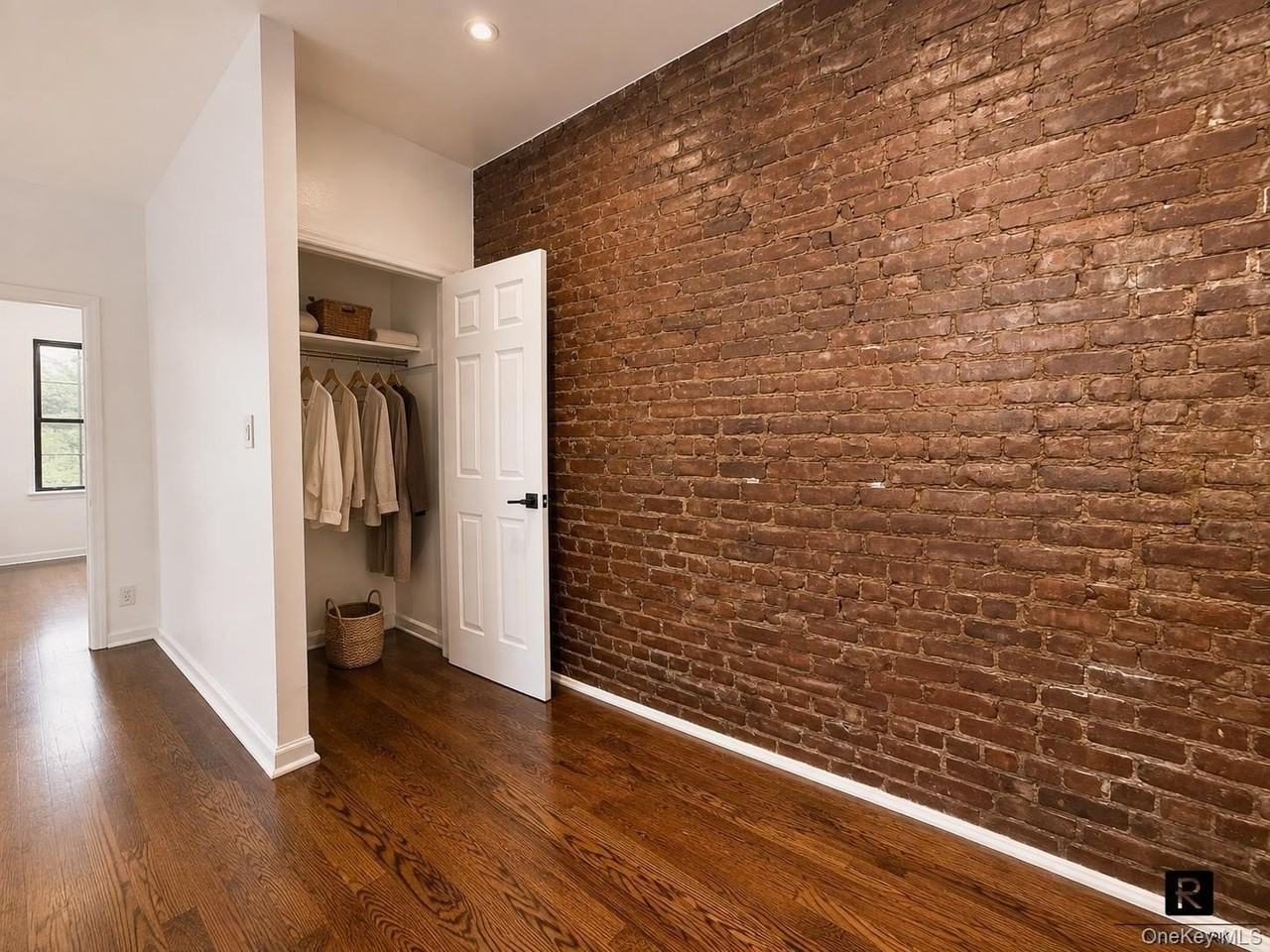 262 Quincy St #2 - Photo 7 of 18