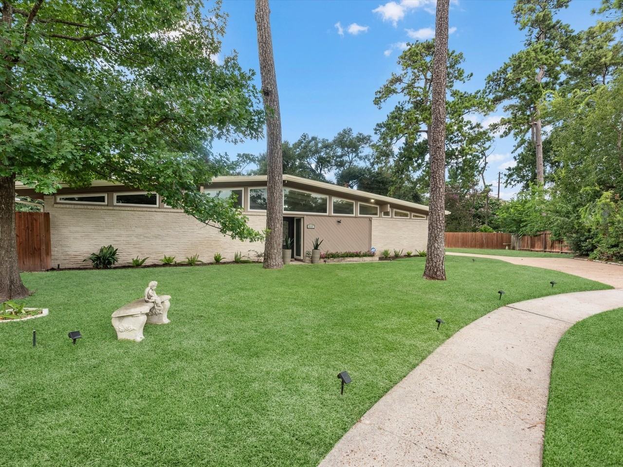 227 Faust Ln - Photo 2 of 30