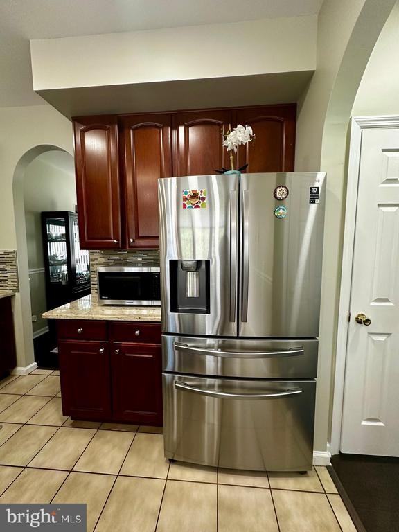25 Knight Dr - Photo 6 of 34