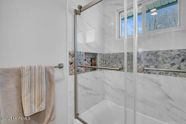 300 10th Ave - Photo 6 of 27