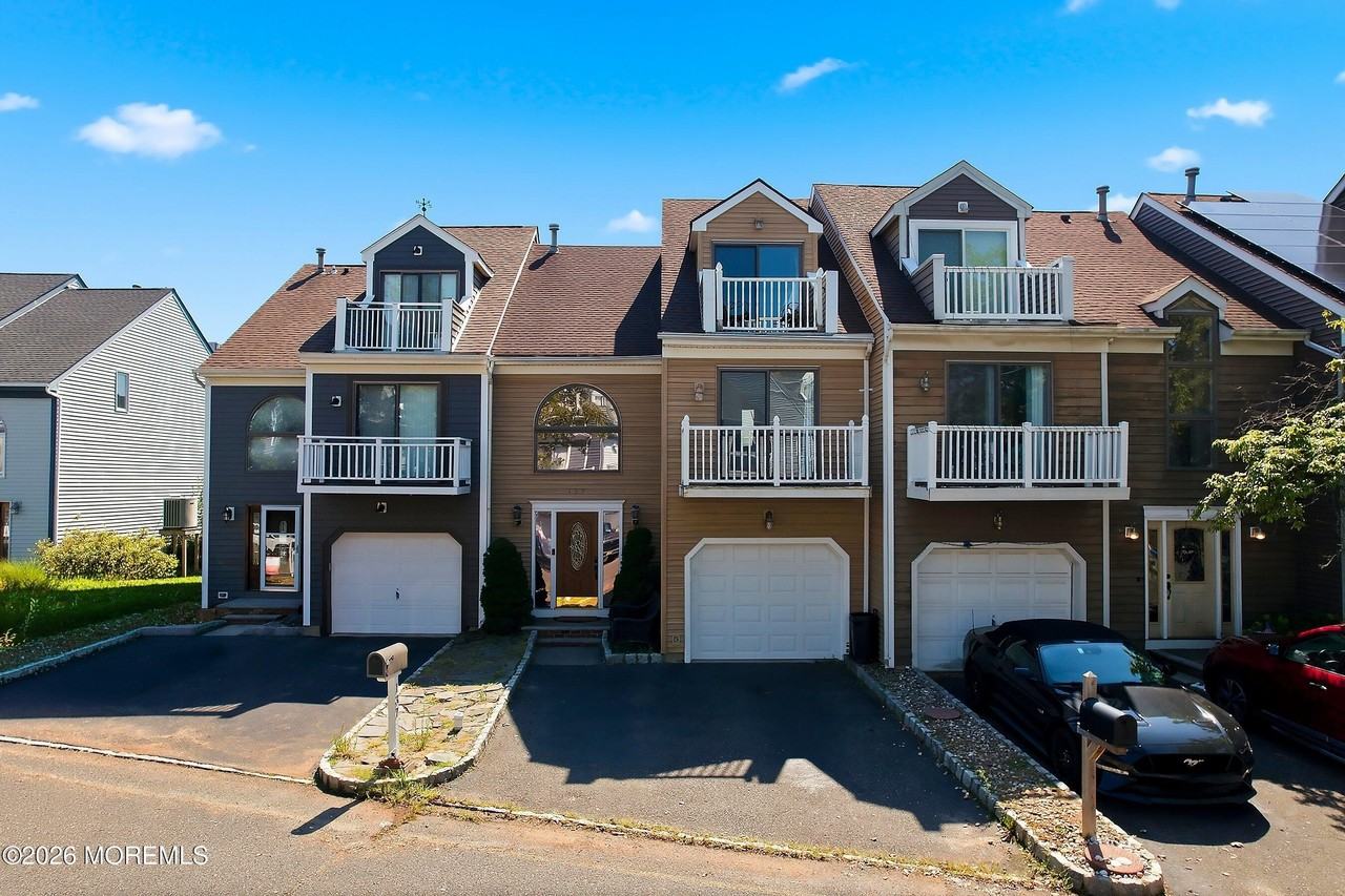 137 Marina Bay Ct - Photo 4 of 29
