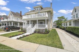 featured image of 110 11th Ave #2ndFL