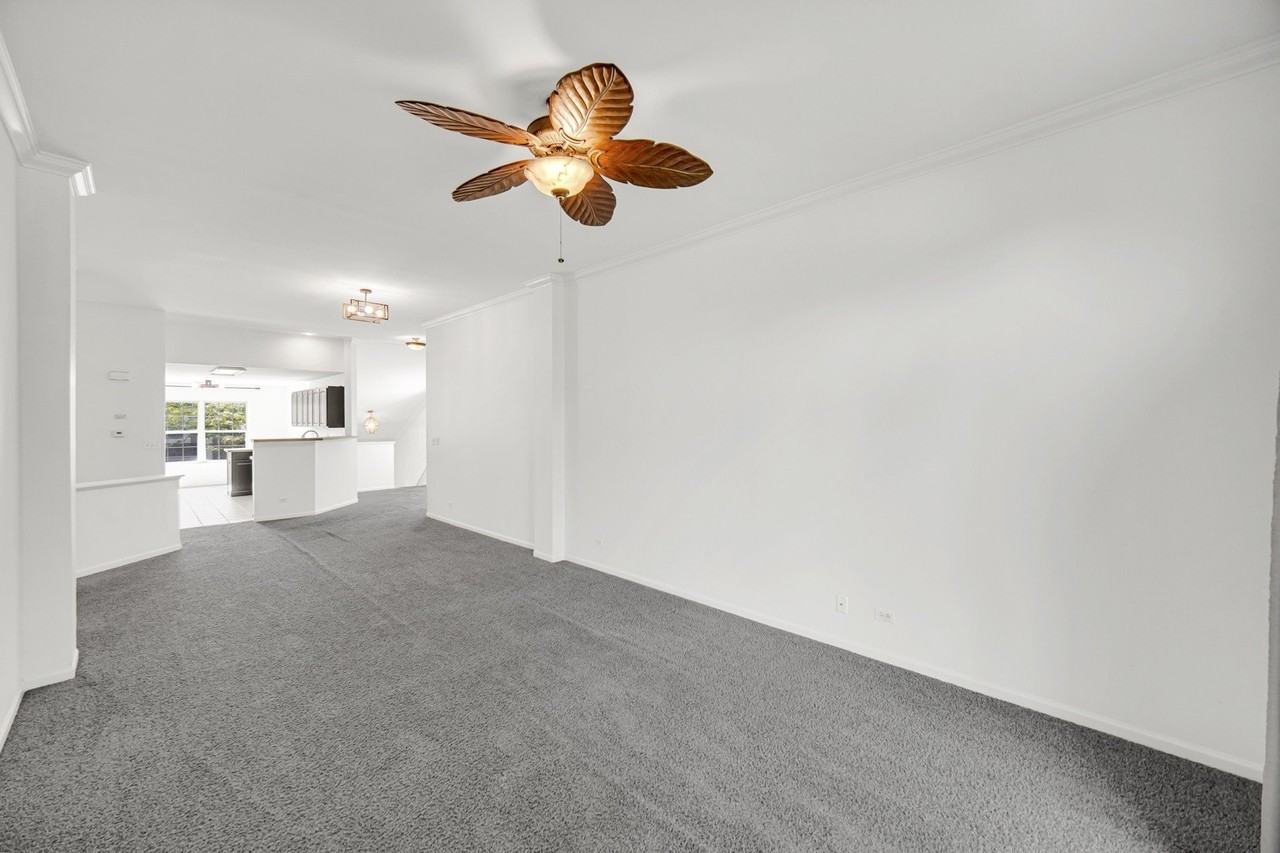 2290 Scott Ln #2290 - Photo 6 of 27