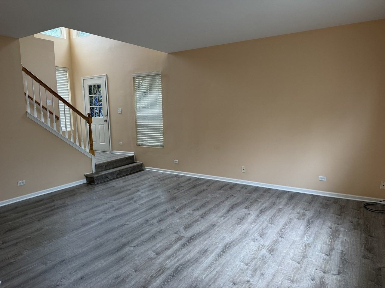 3140 Ollerton Ave - Photo 4 of 16