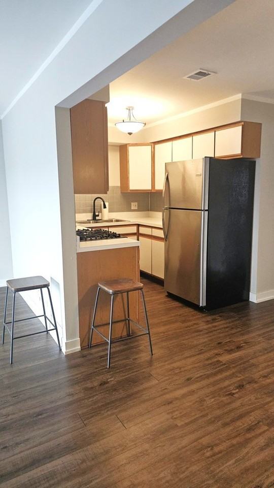 10940 S Keating Ave #3C - Photo 4 of 16