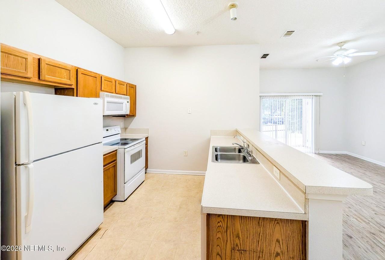 7920 Merrill Rd #1803 - Photo 3 of 13