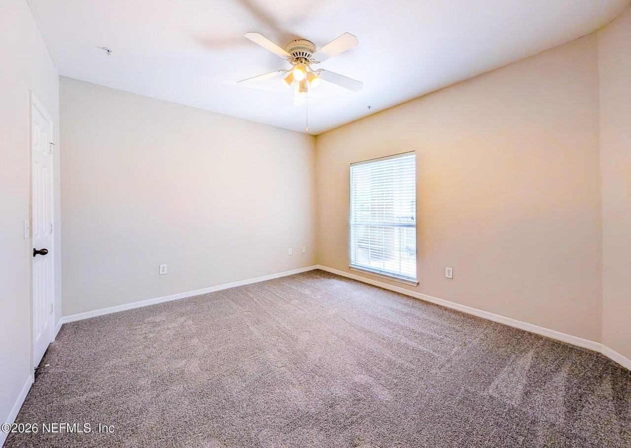10961 Burnt Mill Rd #1421 - Photo 7 of 21